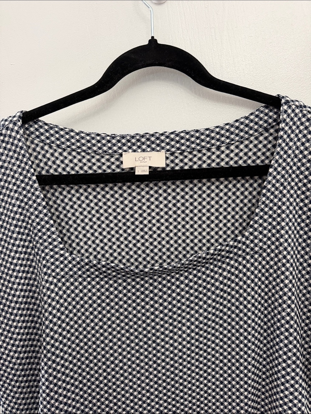 LOFT Outlet Navy and White Gingham Blouse - Picture 5 of 10